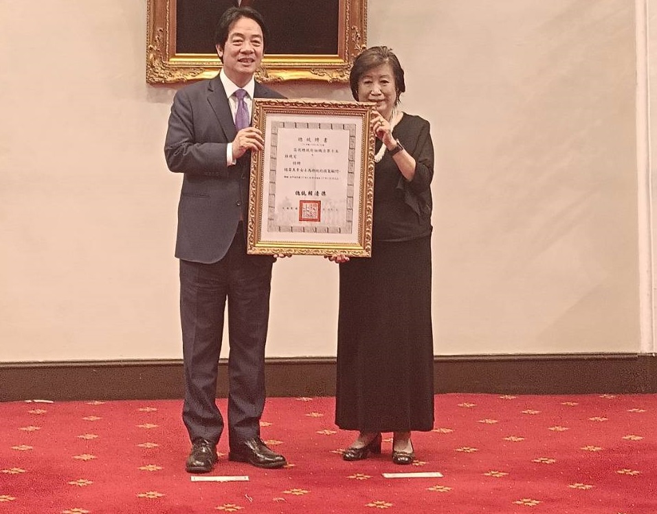 楊黃美幸獲聘總統府國策顧問 續推台灣人民自救宣言精神